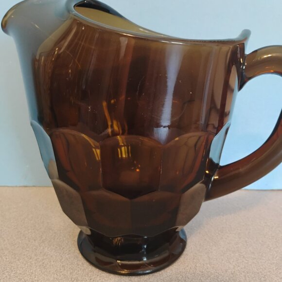 Viking Glass Vintage Georgian Pattern Beverage Pitcher, Chestnut Brown, MCM - Picture 2 of 5